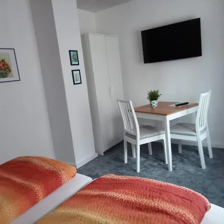 Gaestezimmer Goering Habitación en casa particular *